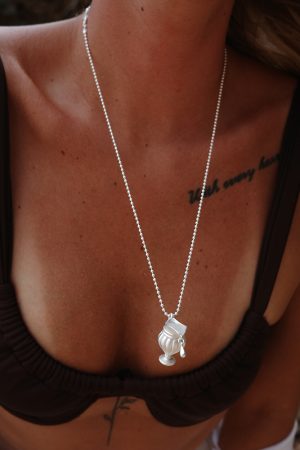Silver Flower Vase Pendant Necklace for Women, Unique Creative Design, 2025 Trendy Jewelry, Elegant Floral Statement Piece