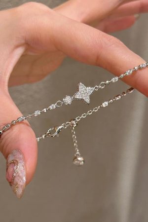 Silver Four-Pointed Star Bracelet for Women - 2025 Light Luxury Design with Micro-Inlaid Accessories, Perfect Gift for Best Friends