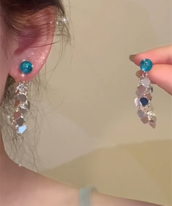 Silver Heart Sequined Tassel Earrings - Elegant Minimalist Two-Way Wear Studs for Round & Square Face Shapes, Ideal for Y2K Style