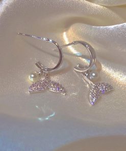 Silver Needle Mermaid Pearl Stud Earrings - Minimalist 2025 Trend, Niche Design Pendant, High-End Light Luxury Ear Accessories for Women