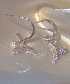 Silver Needle Mermaid Pearl Stud Earrings - Minimalist 2025 Trend, Niche Design Pendant, High-End Light Luxury Ear Accessories for Women