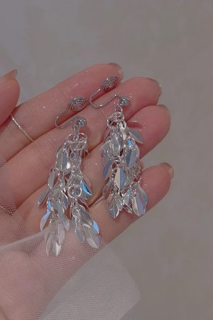 Silver Tassel Leaf Clip-On Long Earrings for Women - 2025 Trendy Light Luxury High-End Design, No Ear Holes