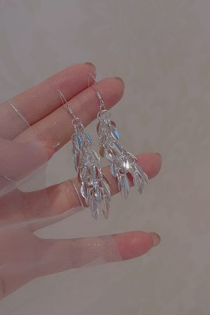 Silver Tassel Leaf Clip-On Long Earrings for Women - 2025 Trendy Light Luxury High-End Design, No Ear Holes