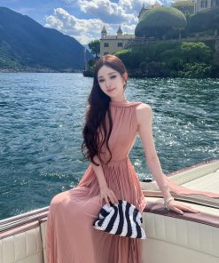 Sleeveless Pleated Chiffon Dress for Women, Water Lily Print, Long Summer Dress, Perfect for Influencers, Y2K Fashion Style