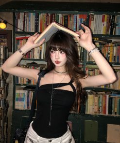 Slim Fit Black Camisole Top - South Li Xiang Korean Drama Style, Hot Girl Aesthetic, Summer Essential for Chic Outfits