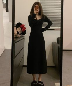 Slim Fit Black Knitted Dress for Women - French Square-Neck, Long Sleeve, Flattering Design, Perfect for Early Spring and Y2K Style