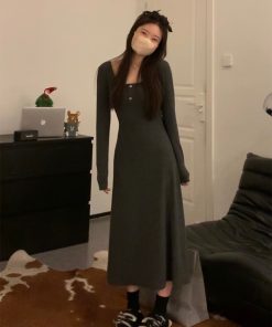 Slim Fit Black Knitted Dress for Women - French Square-Neck, Long Sleeve, Flattering Design, Perfect for Early Spring and Y2K Style