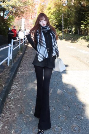 Slim-Fit Casual Long Flared Pants for Women - 2025 Trendy Style, Perfect for Everyday Wear and Special Occasions
