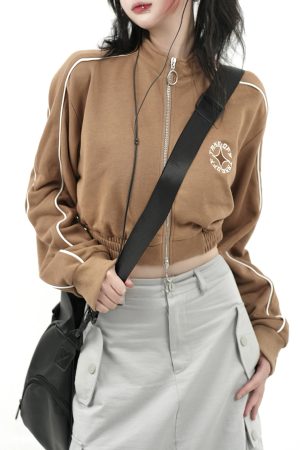 Slim Fit College Style Short Jacket for Women, Casual Zipper Cardigan, Autumn 2025, Stand Collar, Trendy 90s Inspired Outerwear