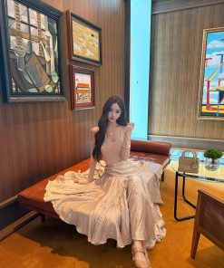 Slim Fit Off-Shoulder Two-Piece Dress Set in Knitted Socialite Style - Supermodel Ballet Inspired Fashion