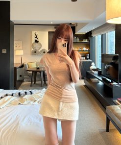 Slim Fit V-Neck Short Sleeve T-Shirt for Women, Cloud Base Elastic Design, Versatile Spring/Summer Essential, Casual Fashion