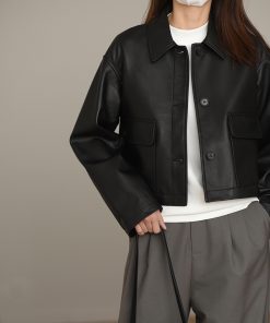 Slim-Fitting Short Lambskin Jacket - Stylish Loose Genuine Leather Top for a Chic Look, Perfect for Everyday Wear
