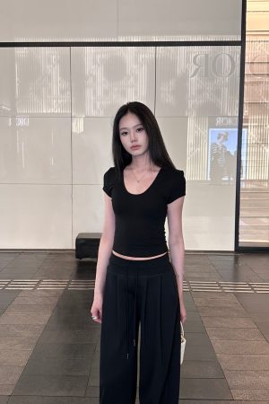Slimming High-Stretch U-Neck Fitted Basic Top - Comfortable Versatile Style for Everyday Wear