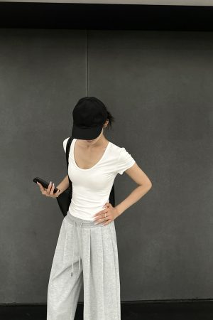 Slimming High-Stretch U-Neck Fitted Basic Top - Comfortable Versatile Style for Everyday Wear