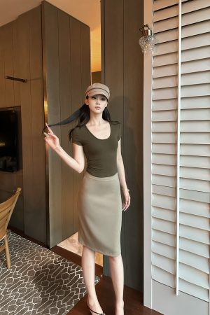 Slimming High-Stretch U-Neck Fitted Basic Top - Comfortable Versatile Style for Everyday Wear