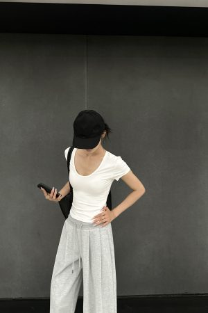 Slimming High-Stretch U-Neck Fitted Basic Top - Comfortable Versatile Style for Everyday Wear