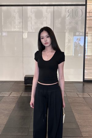 Slimming High-Stretch U-Neck Fitted Basic Top - Comfortable Versatile Style for Everyday Wear