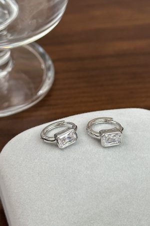 Small Square Sugar Zircon Circle Earrings - 2025 New Light Luxury Versatile Ear Clips for Women, High-End Niche Style