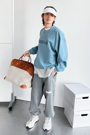 Smog Blue Bluetooth Hoodie with Embroidered Roaring Beast Logo - Trendy Streetwear for Fashion Enthusiasts