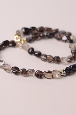 Smoky Leopard Print Stone Bead Sweater Necklace - Unisex High-End Light Luxury Neck Chain for Unique Style