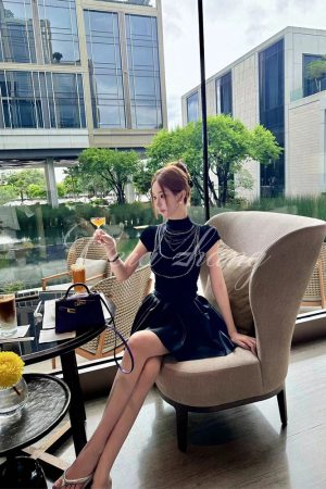 Socialite Style Black Pearl Slim Fit Short Sleeve T-Shirt and Ultra Short Skirt Set - Summer 90s Inspired Fashion