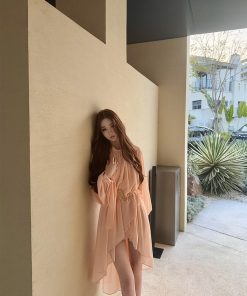 Socialite-Style Sunset Queen Dress for Women with Irregular Lantern Sleeves & Waist Cinching - Perfect for 90s and Y2K Fashion