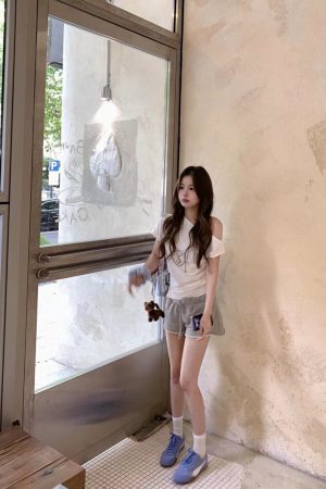 Soft and Breathable Off-Shoulder Short-Sleeve T-Shirt for Women, Casual Printed One-Shoulder Top, Trendy Y2K Fashion