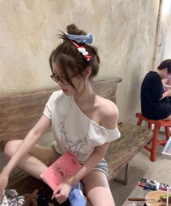 Soft and Breathable Off-Shoulder Short-Sleeve T-Shirt for Women, Casual Printed One-Shoulder Top, Trendy Y2K Fashion