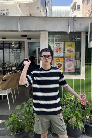 Soft Black and White Striped Short Sleeve T-Shirt for Men - Summer Korean Style Simple Loose Casual Versatile Top