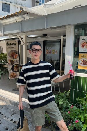 Soft Black and White Striped Short Sleeve T-Shirt for Men - Summer Korean Style Simple Loose Casual Versatile Top