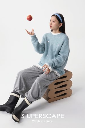 Soft Cloud-Like Plush Hand-Sewn Diamond Loose-Fit Heavyweight Knitted Sweater for Cozy Chic Style