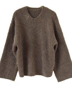 Soft & Fluffy Milk Fufu Lazy Pullover Sweater with Heart-Shaped Collar - Casual Loose Thick Knitted Top for Cozy Days