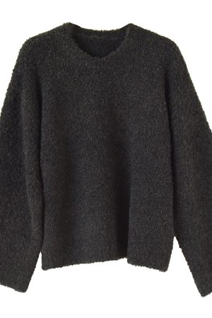Soft & Fluffy Milk Fufu Lazy Pullover Sweater with Heart-Shaped Collar - Casual Loose Thick Knitted Top for Cozy Days