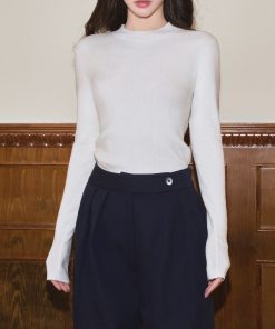 Soft Mercerized Wool Blend Long Sleeve Knitted Top for Women - Half-High Collar, Skin-Friendly, Cozy Fashion Essential