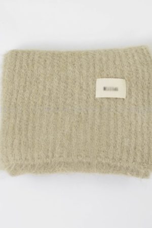 Soft Strawberry Pink Knitted Scarf for Autumn and Winter - Korean Style Cozy Accessory