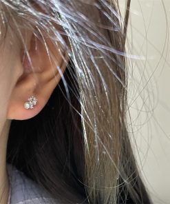 Sparkling Star Stud Earrings for Women, Light Luxury Pearl Design, 2025 High-End Fashion, Elegant Statement Jewelry