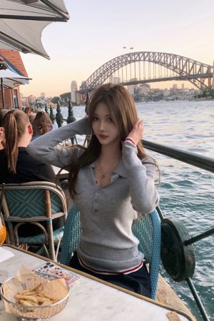 Spicy Girl Gray Knitted Long-Sleeve Polo Collar Top - Slim Fit, Spring Fashion, Trendy Casual Wear for 90s and Y2K Style