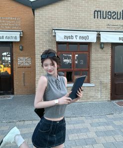 Spicy Girl Polo Collar Knitted Sleeveless Vest - High-End Women's White Summer Top, Trendy Niche Fashion