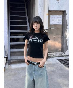 Spicy Girl Short Sleeve Slim Fit T-Shirt - Vintage American Style Summer Top - Trendy Casual Fashion for Y2K and 90s Inspired Looks