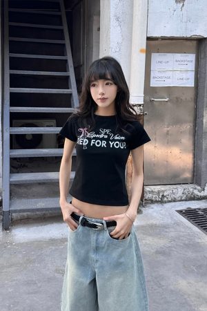 Spicy Girl Short Sleeve Slim Fit T-Shirt - Vintage American Style Summer Top - Trendy Casual Fashion for Y2K and 90s Inspired Looks