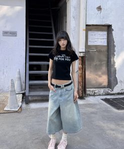 Spicy Girl Short Sleeve Slim Fit T-Shirt - Vintage American Style Summer Top - Trendy Casual Fashion for Y2K and 90s Inspired Looks