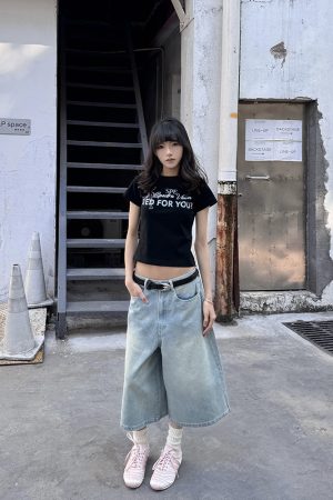 Spicy Girl Short Sleeve Slim Fit T-Shirt - Vintage American Style Summer Top - Trendy Casual Fashion for Y2K and 90s Inspired Looks