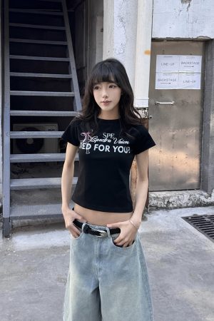 Spicy Girl Short Sleeve Slim Fit T-Shirt - Vintage American Style Summer Top - Trendy Casual Fashion for Y2K and 90s Inspired Looks