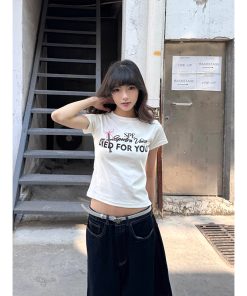 Spicy Girl Short Sleeve Slim Fit T-Shirt - Vintage American Style Summer Top - Trendy Casual Fashion for Y2K and 90s Inspired Looks