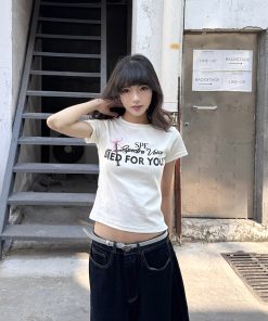 Spicy Girl Short Sleeve Slim Fit T-Shirt - Vintage American Style Summer Top - Trendy Casual Fashion for Y2K and 90s Inspired Looks