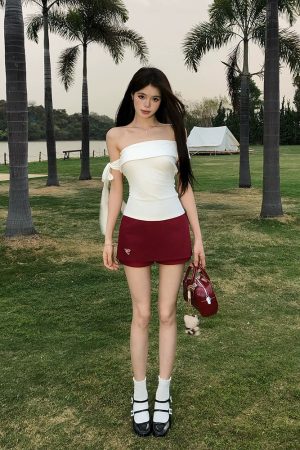 Spicy Girl Slim-Fit One-Shoulder Top & Skirt Two-Piece Set - Women's Summer Shoulder-Baring Outfit