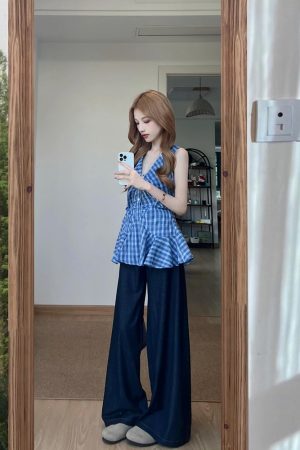 Spicy Girl V-Neck Sleeveless Camisole with Waist-Cinching Design - Summer Plaid Top for a Chic Temperament
