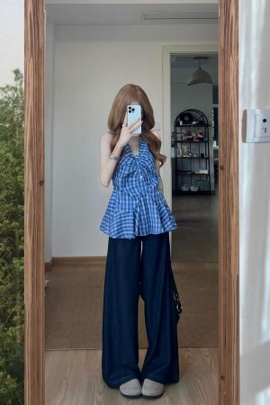 Spicy Girl V-Neck Sleeveless Camisole with Waist-Cinching Design - Summer Plaid Top for a Chic Temperament