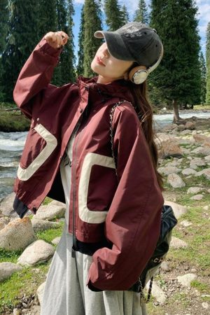 Spliced Ankara Red Hooded Windbreaker Jacket for Women, Thick Quilted Short Style for Spring and Autumn 2025, Korean Fashion