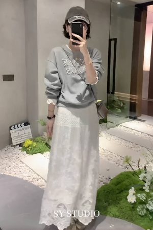 Spring 2025 Heavy Beaded Lace Trim Pullover Sweatshirt and Tulle Skirt Matching Set - Chic Layered Look